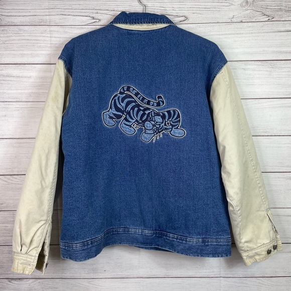 Men’s Vintage Disney Tigger Jean Jacket - Picture 2 of 10